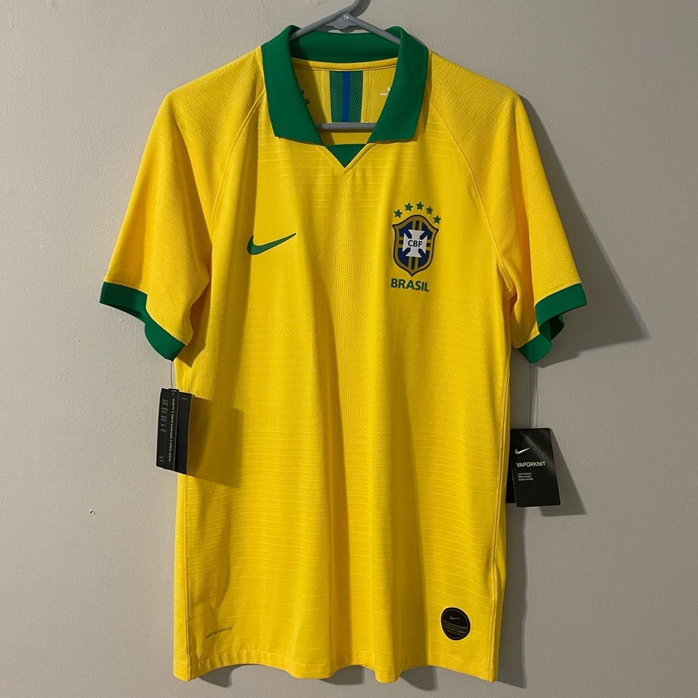 Nike Vaporknit Brasil jersey Casemiro